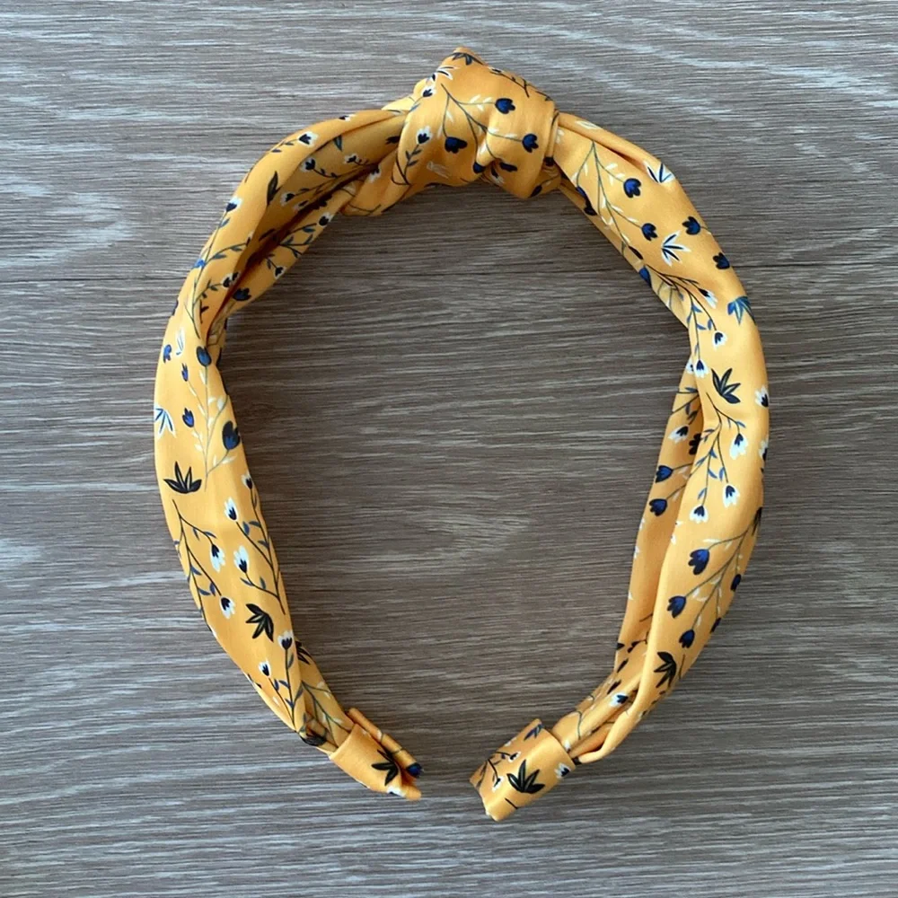 Headbands of Hope Knotted Headband